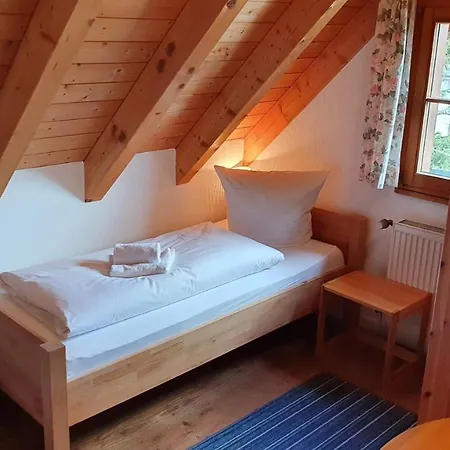 Landgasthof Zum Dorfkrug 3*