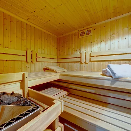 Landgasthof Zum Dorfkrug 3* Häusern