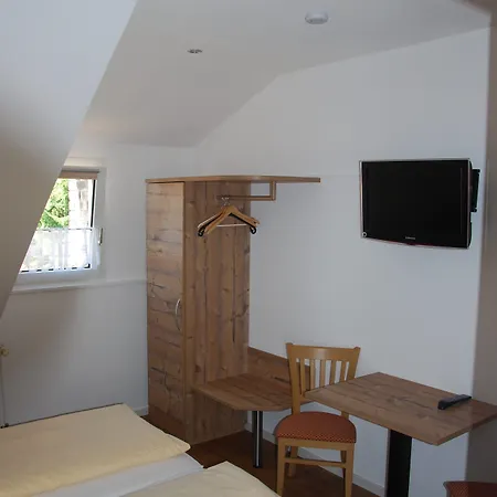 Landgasthof Zum Dorfkrug 3*