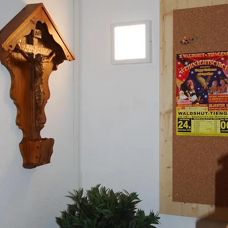 Landgasthof Zum Dorfkrug Hotel